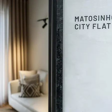 Feel Porto Flat V شقة *